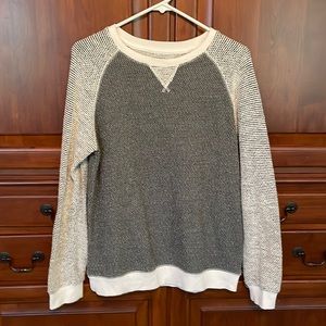 Zyia Sweatshirt